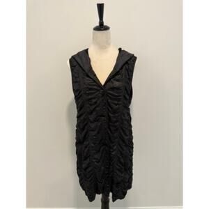 Women's Black Ruched Sleeveless Hooded Vest w/ Front Buttons,  Size L